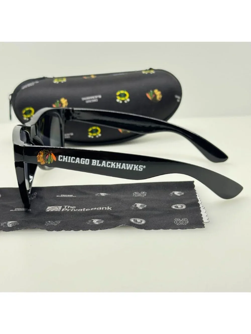 Chicago Blackhawks Sunglasses Promo Private Bank With Case